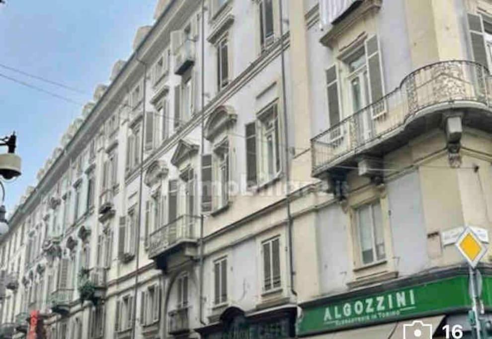 Piccola Mansardina Nel Cuore Di Torino Екстериор снимка